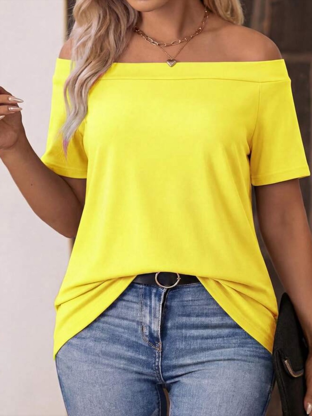 Off-Shoulder Short Sleeve Top in Yellow